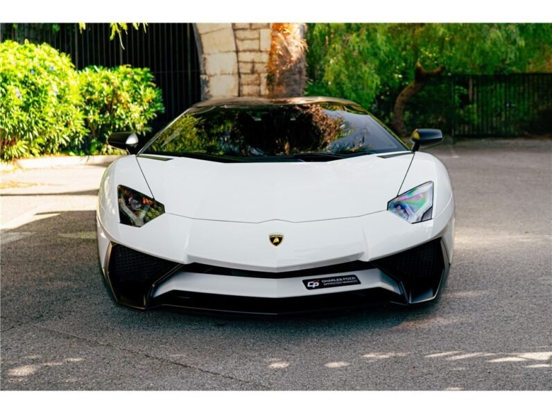 For Sale: Lamborghini Aventador Roadster SV – Bianco Isis, 750 HP, Carbon Pack, Limited to 500 Units