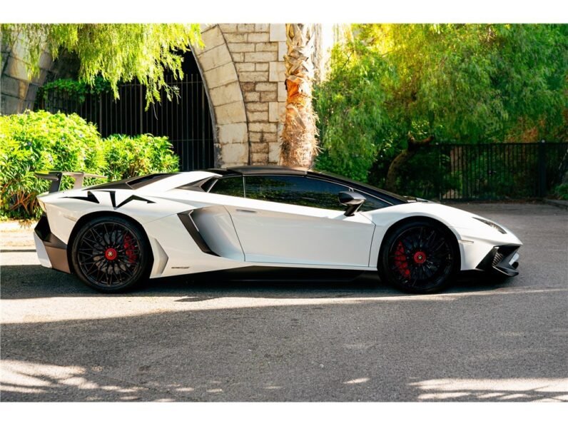 For Sale: Lamborghini Aventador Roadster SV – Bianco Isis, 750 HP, Carbon Pack, Limited to 500 Units