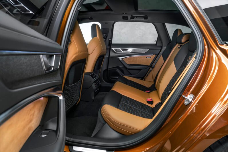 For Sale: Audi RS6 Exclusive 4.0 TFSI Performance 2024 – Copper Metallic, Two-Tone Interior, 463 kW (~621 HP), 7,820 km