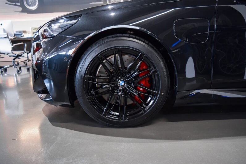 For Sale: BMW M5 Touring 2025 – Black Sapphire Metallic, 727 HP Hybrid, Merino Leather, Carbon Trim & Bowers & Wilkins Diamond Audio