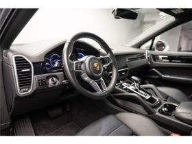 For Sale: Porsche Cayenne III E-Hybrid – 2020, 462 PS, 39,900 km