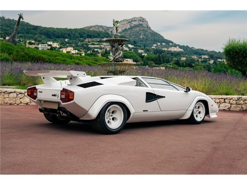 For Sale: Lamborghini Countach LP400 S – 1980 “Low Body”, 47,134 km, Bianco/Nero
