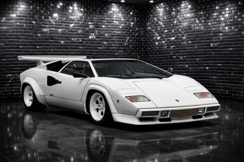 For Sale: Lamborghini Countach LP400 S – 1980 “Low Body”, 47,134 km, Bianco/Nero