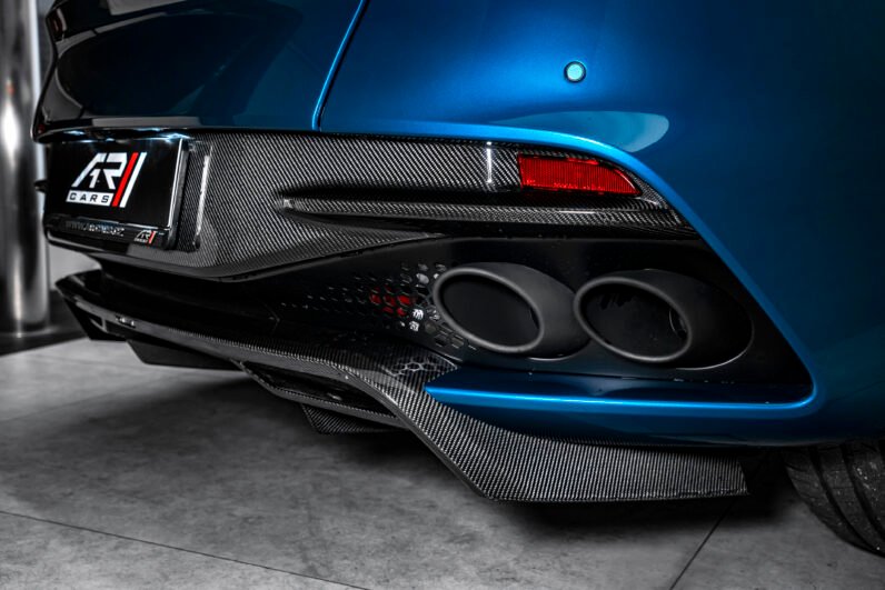 For Sale: Aston Martin DBS 770 Ultimate 2023 – Signature Metallic, Black Interior, 533 kW (≈725 HP) V12, Only 4,058 km