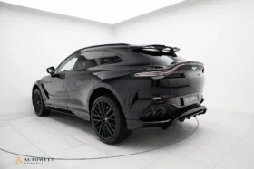 For Sale: Aston Martin DBX 707 2023 – Black on Black, 707 HP V8 Twin-Turbo, Luxury SUV with Carbon Pack & 23” Alloy Wheels