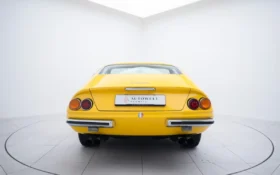 Ferrari 365 GTB/4 Daytona Plexiglas 1970 for Sale – Giallo Fly, Black Leather, Matching Numbers