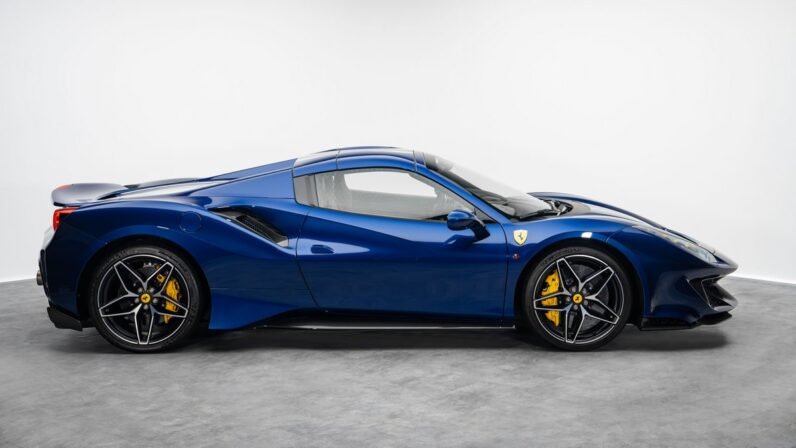 For Sale: Ferrari 488 Pista Spider 2020 – Blue Tour de France, 711 HP V8 Twin-Turbo, Carbon Interior & Racing Heritage
