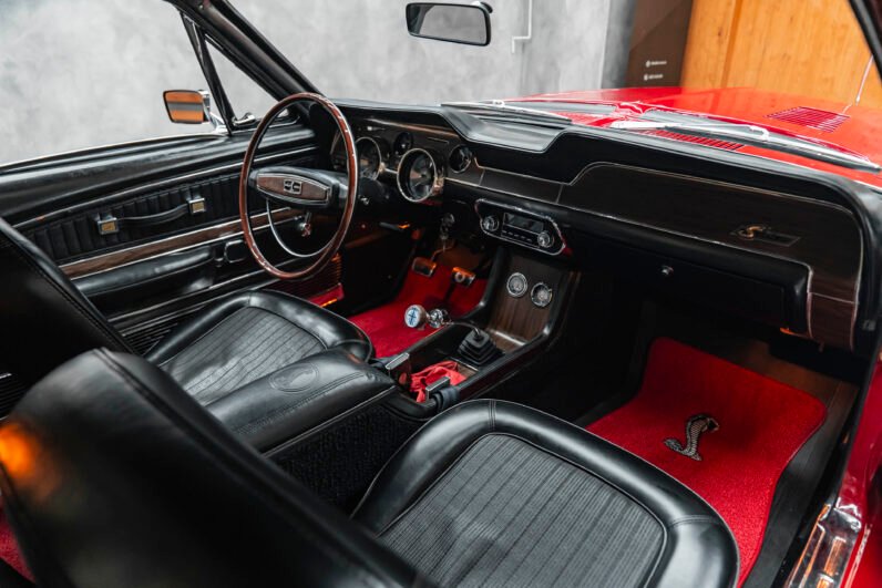 For Sale: Ford Shelby Cobra GT500KR Fastback – [Color Exterior], [HP] HP V8, Classic Muscle Edition