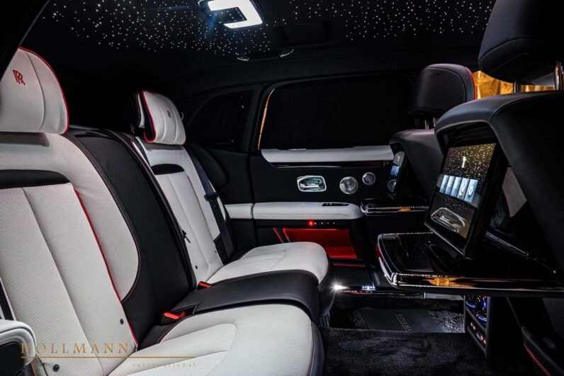 Rolls-Royce Ghost Extended 2025 for Sale – Black Diamond, Seashell Interior, 571 HP V12, Illuminated Grille, Shooting Star Headliner
