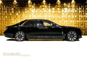Rolls-Royce Ghost Extended 2025 for Sale – Black Diamond, Seashell Interior, 571 HP V12, Illuminated Grille, Shooting Star Headliner
