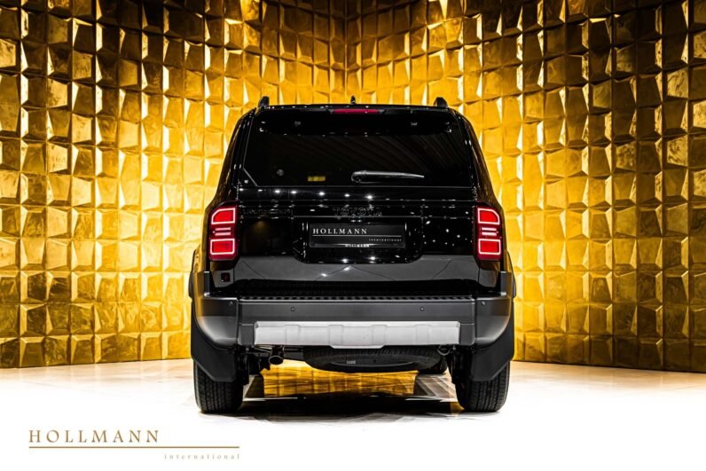 For Sale: Toyota Land Cruiser + Executive 2025 – Deep Black Metallic, 204 HP Diesel, 4×4, Premium Interior & Advanced Off-Road Tech