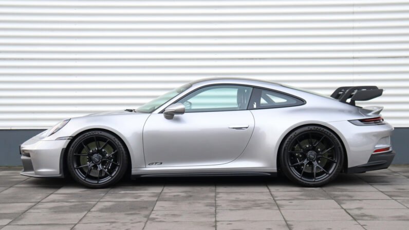 For Sale: Porsche 911 GT3 2022 – GT Silver Metallic, 510 HP 4.0L Flat-Six, 6-Speed Manual, Carbon Roof, PCCB & Club Sport Package