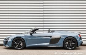 For Sale: Audi R8 Spyder Performance – Kemora Grey Metallic, Ceramic Brakes, Carbon Shell Seats, B&O Sound (2022)