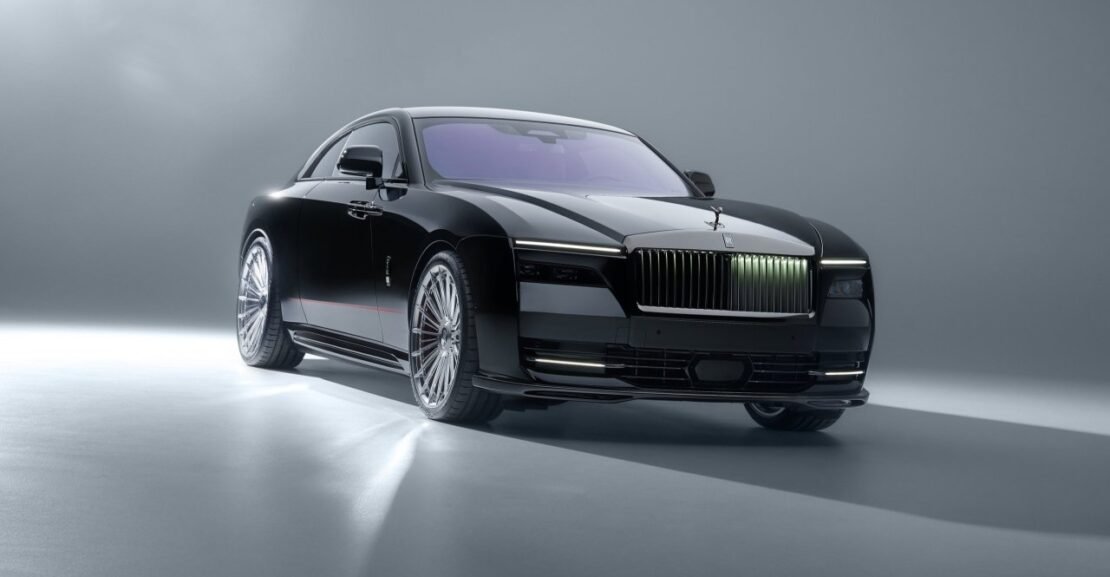 SPOFEC Refines the Rolls-Royce Spectre Black Badge: A Symphony of Discretion and Presence