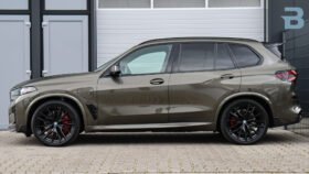 For Sale: BMW X5 xDrive50e M Performance 2025 – Manhattan Metallic, Merino Black Leather, 489 HP Hybrid, 7,789 km