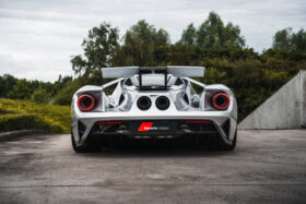 Ford GT Carbon Series — Ignot Silver Metallic