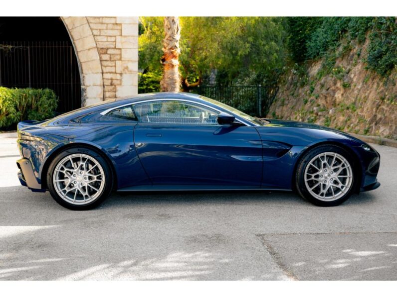 Aston Martin Vantage V8 · Low Mileage · Monaco Delivery · 510 HP Coupé