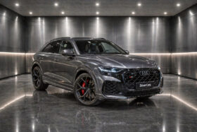 Audi RS Q8 Performance · Daytona Grey · Black Optics Plus · High Spec SUV