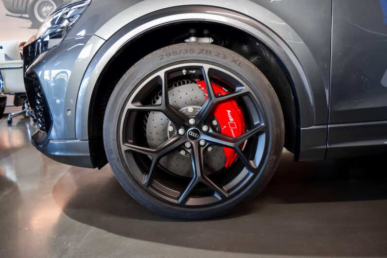 Audi RS Q8 Performance · Daytona Grey · Black Optics Plus · High Spec SUV