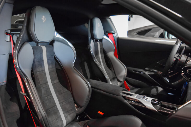 Ferrari 12Cilindri · Rosso Mugello · Carbon Fibre Specification · V12 Icon