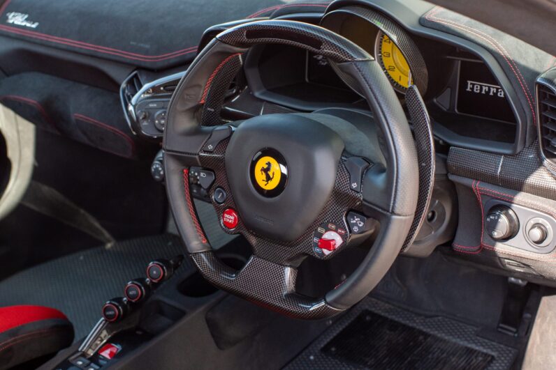 Ferrari 458 Speciale · Rosso Corsa · Nero Livery · Collector Example