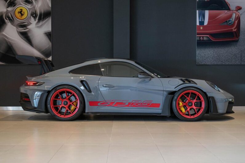 Porsche 911 GT3 RS Weissach · Magnesium Wheels · Track-Focused Spec · 525 HP