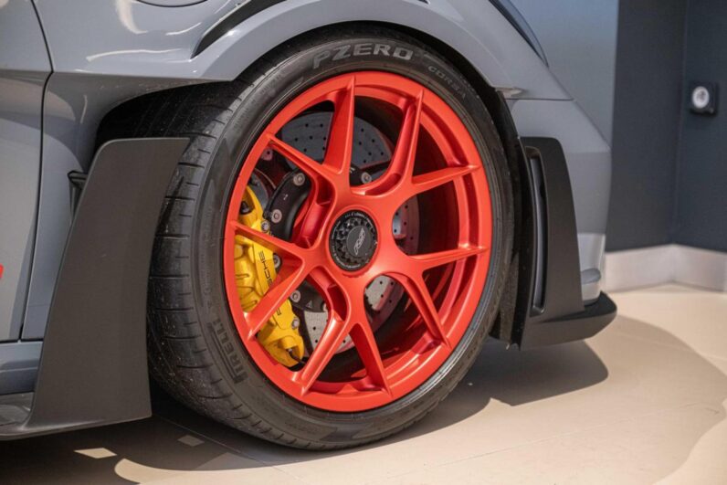 Porsche 911 GT3 RS Weissach · Magnesium Wheels · Track-Focused Spec · 525 HP
