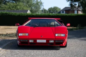 Lamborghini Countach 5000 QV · RHD · Rosso over Tan · Collector Icon