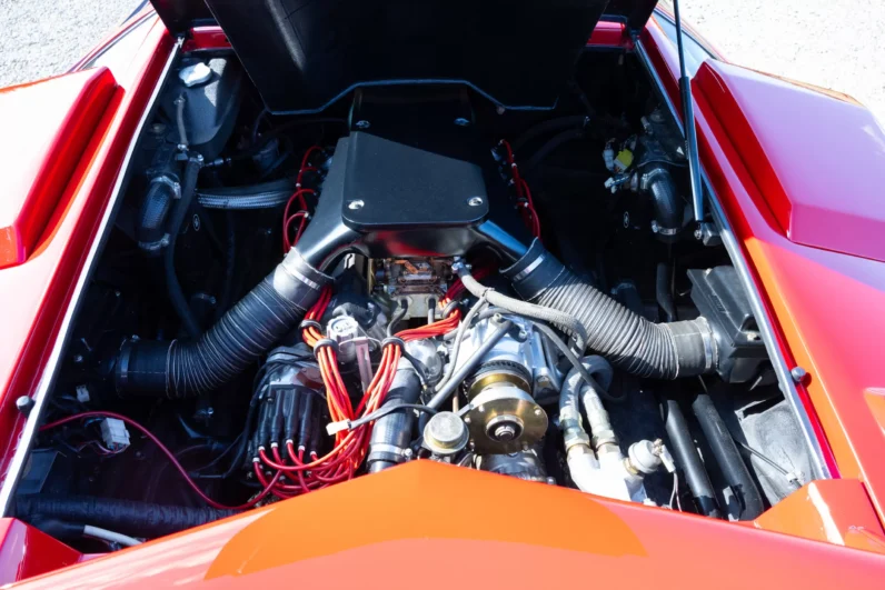 Lamborghini Countach 5000 QV · RHD · Rosso over Tan · Collector Icon