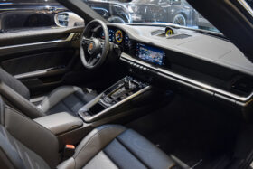 Porsche 911 Turbo S Cabriolet · Crayon · SportDesign · High Spec Convertible