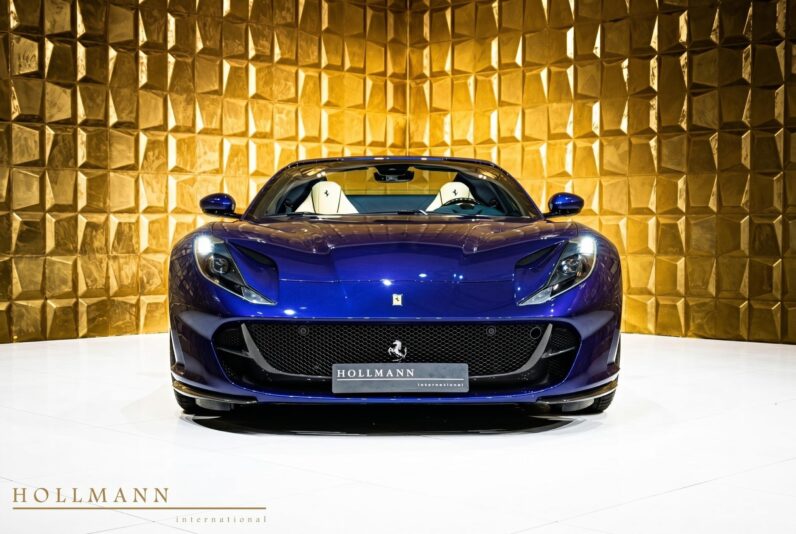 Ferrari 812 GTS · Blu Tour de France · Daytona Seats · Carbon Fibre Specification