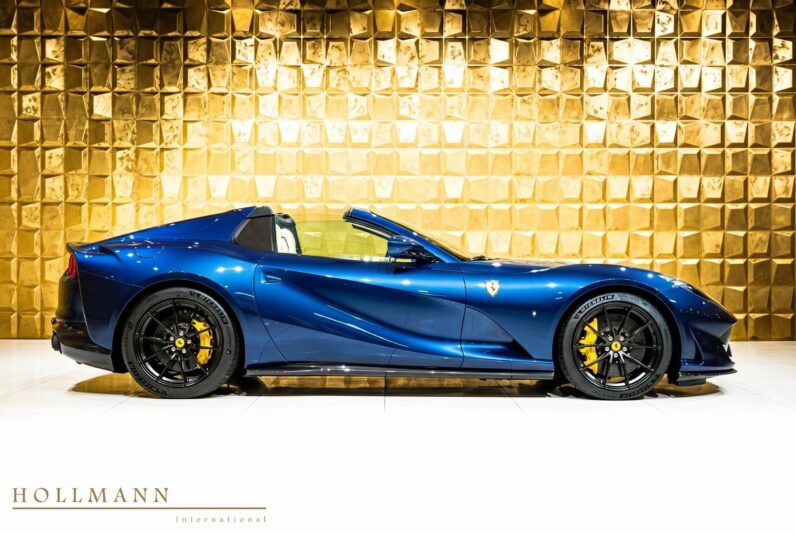 Ferrari 812 GTS · Blu Tour de France · Daytona Seats · Carbon Fibre Specification