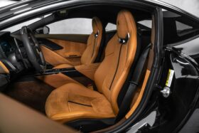 Ferrari Amalfi · Cuoio Alcantara Interior · Forged Diamond Wheels · Grand Touring Specification