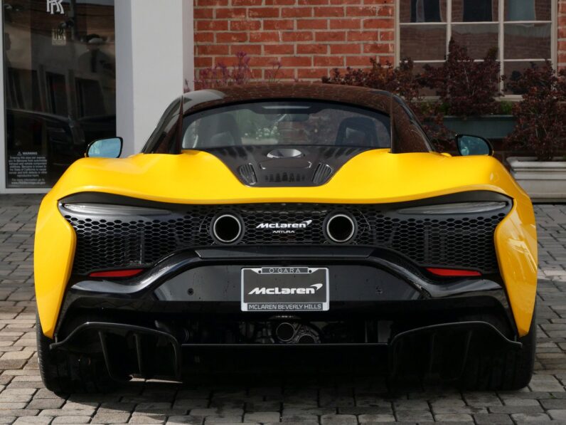 McLaren Artura TechLux · Volcano Yellow · Bowers & Wilkins · Hybrid Supercar