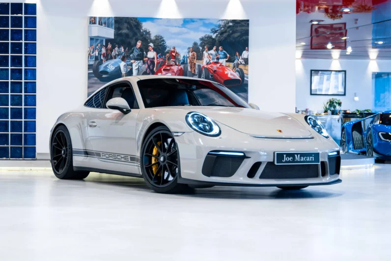 Porsche 911 GT3 Touring · Crayon Grey · PCCB · Manual Collector Spec