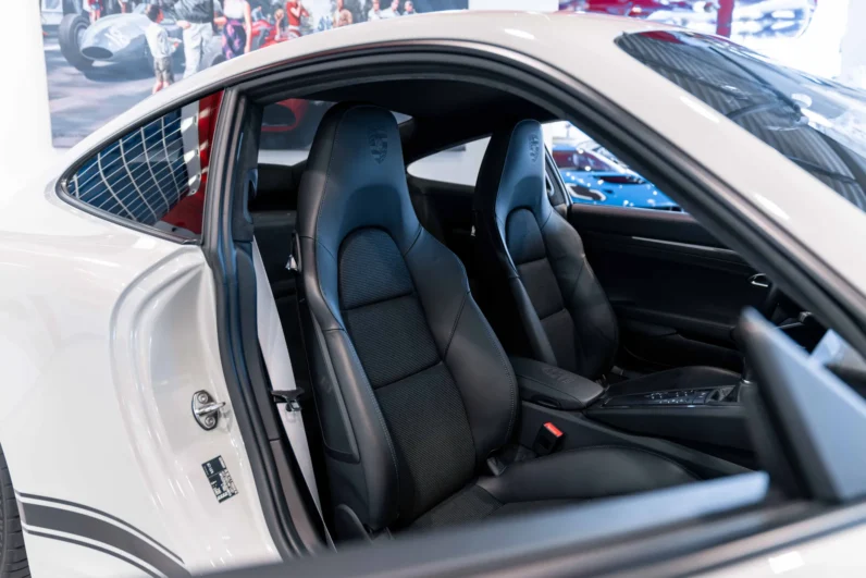 Porsche 911 GT3 Touring · Crayon Grey · PCCB · Manual Collector Spec